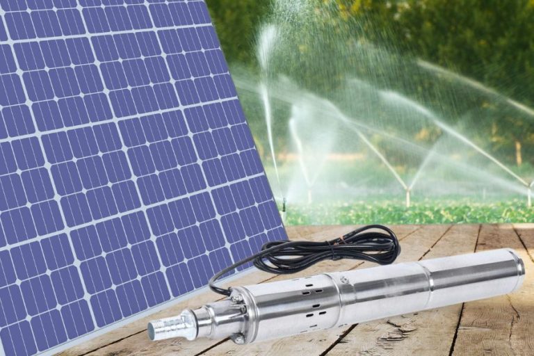 Solar-powered well pump with solar panels