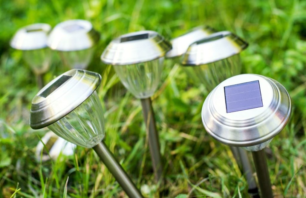 Convert Outdoor Light to Solar 3 Easy Ways With Diagrams