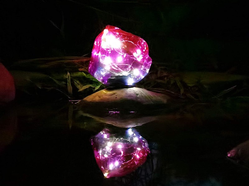 Acrylic multi LED rock light