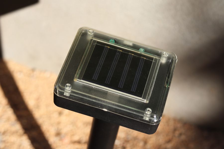 Best solar-powered pest repellers for mole
