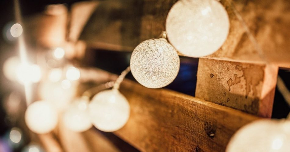 outdoor solar string lights