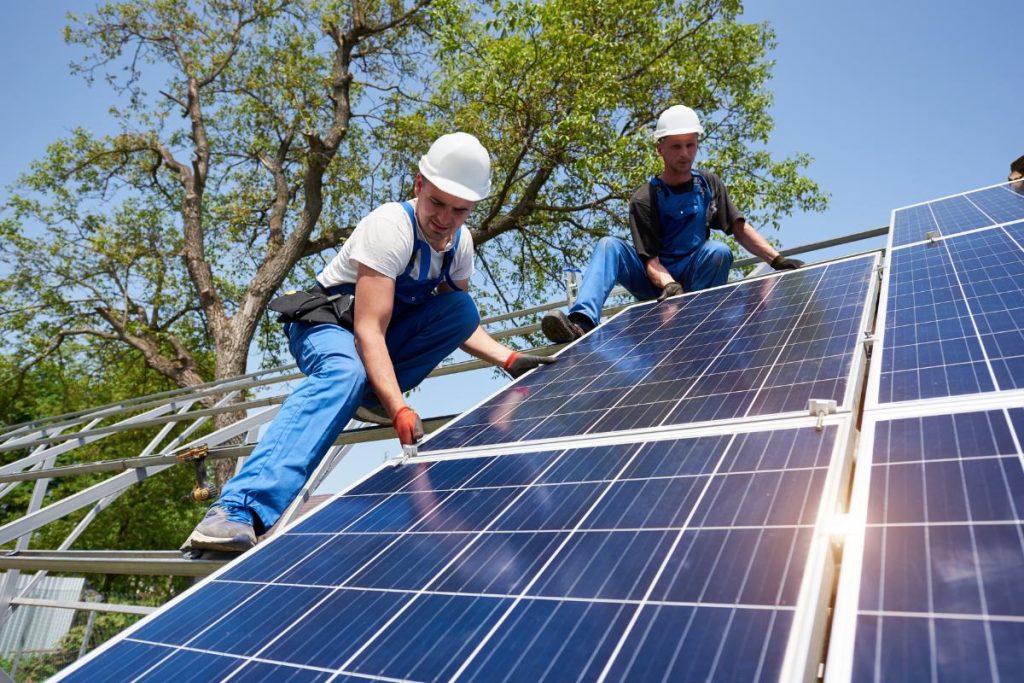 Integrating Solar Energy On House Roof