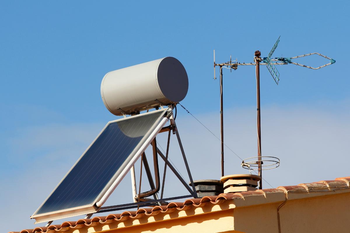 Solar-Powered Water Tanks: Revolutionizing Sustainability